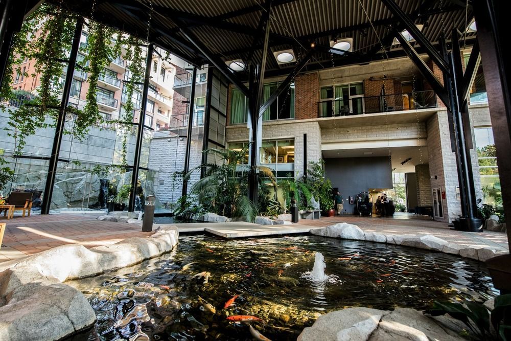 The Parkside Hotel And Spa Victoria Buitenkant foto