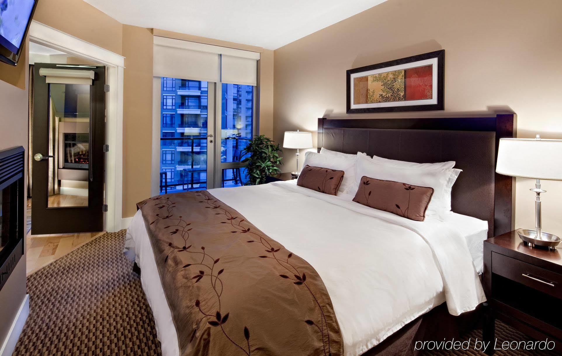 The Parkside Hotel And Spa Victoria Buitenkant foto
